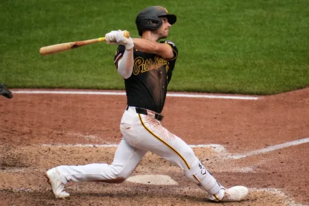 Lowe And Flores Homer In The Ninth Off Jansen As The Pirates Rally Past Tigers 4-3